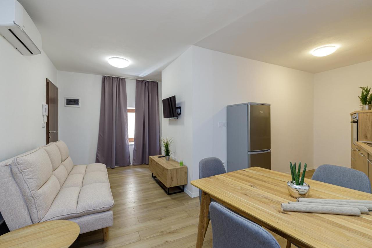 House Aves 2 Apartment Kastelir Ngoại thất bức ảnh