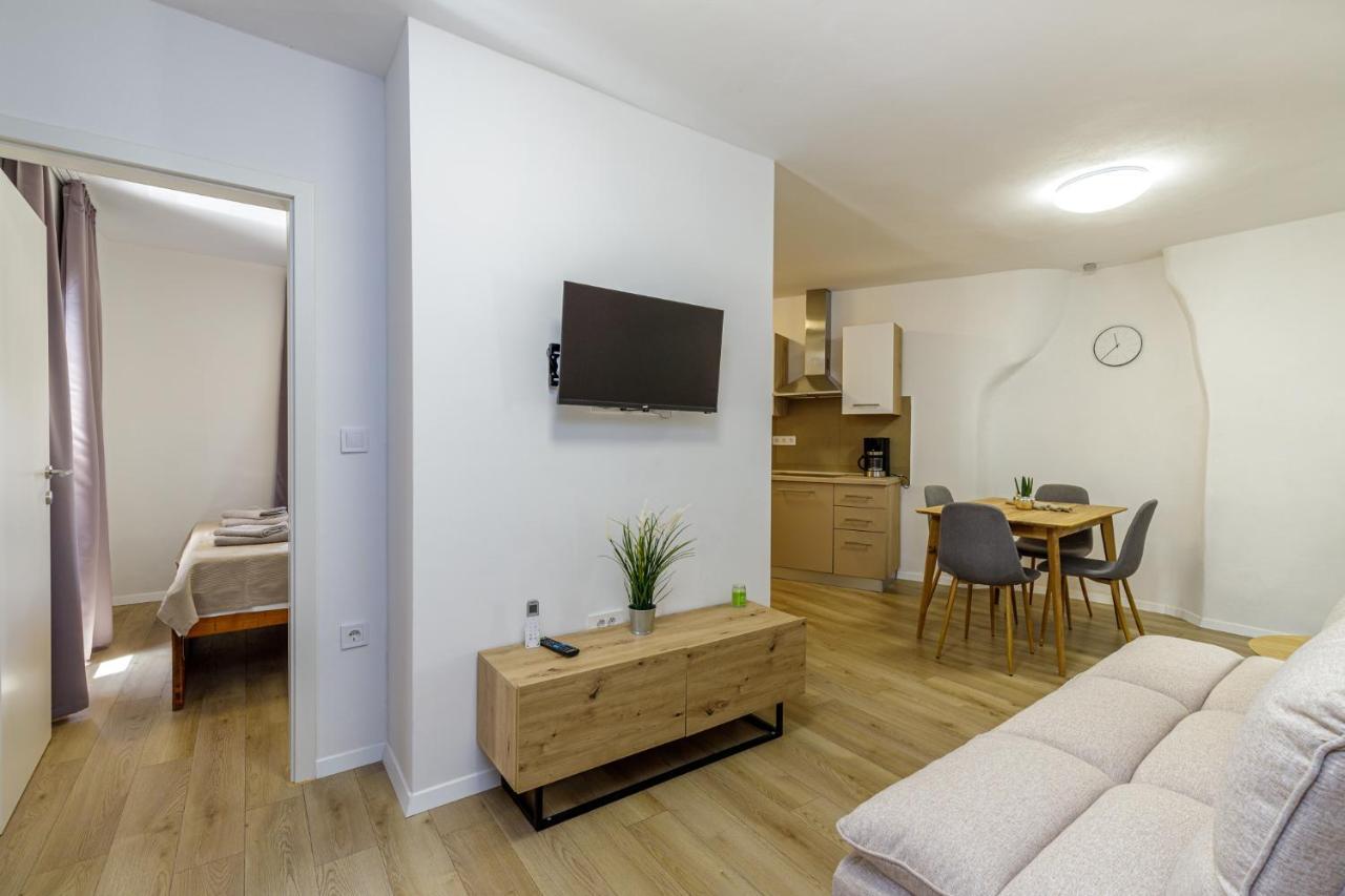 House Aves 2 Apartment Kastelir Ngoại thất bức ảnh